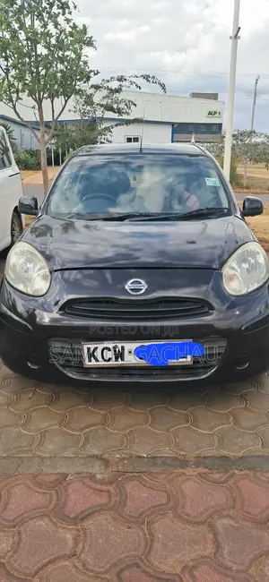 Nissan March 1.2 AWD 2012 Black