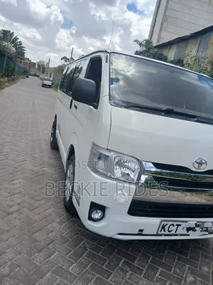 Toyota HiAce 2012 White