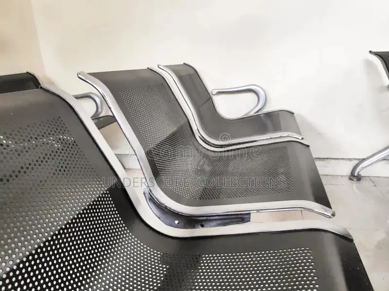 Black Link Chair
