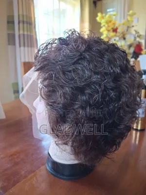 Humanhair Pixie Wig.6"