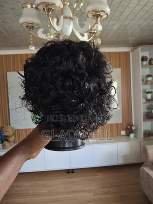 Humanhair Pixie Wig.6"