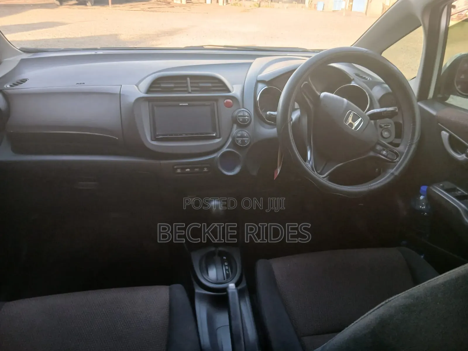 Honda Fit Shuttle 2014 White