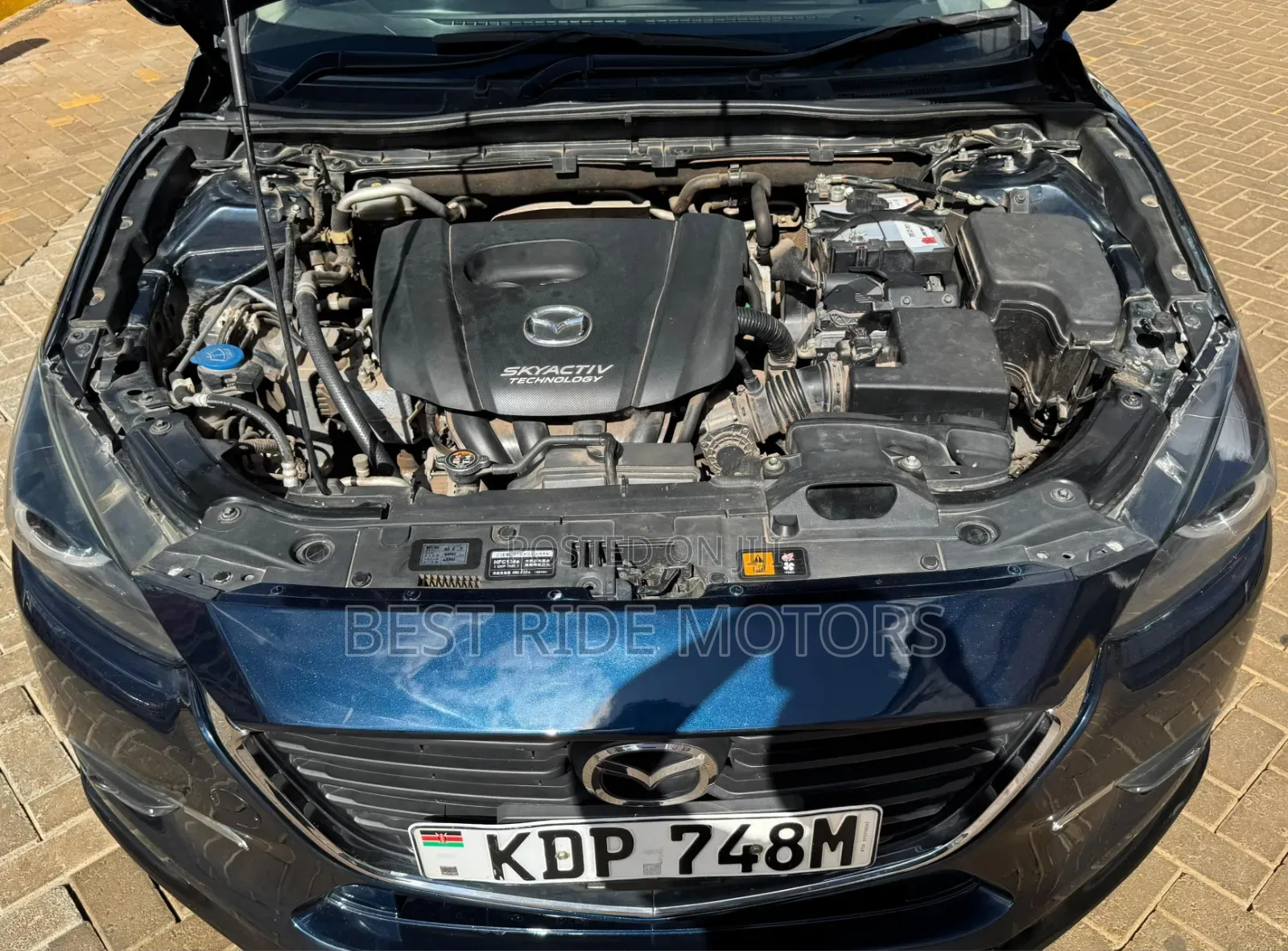 Mazda Axela 2016 Blue