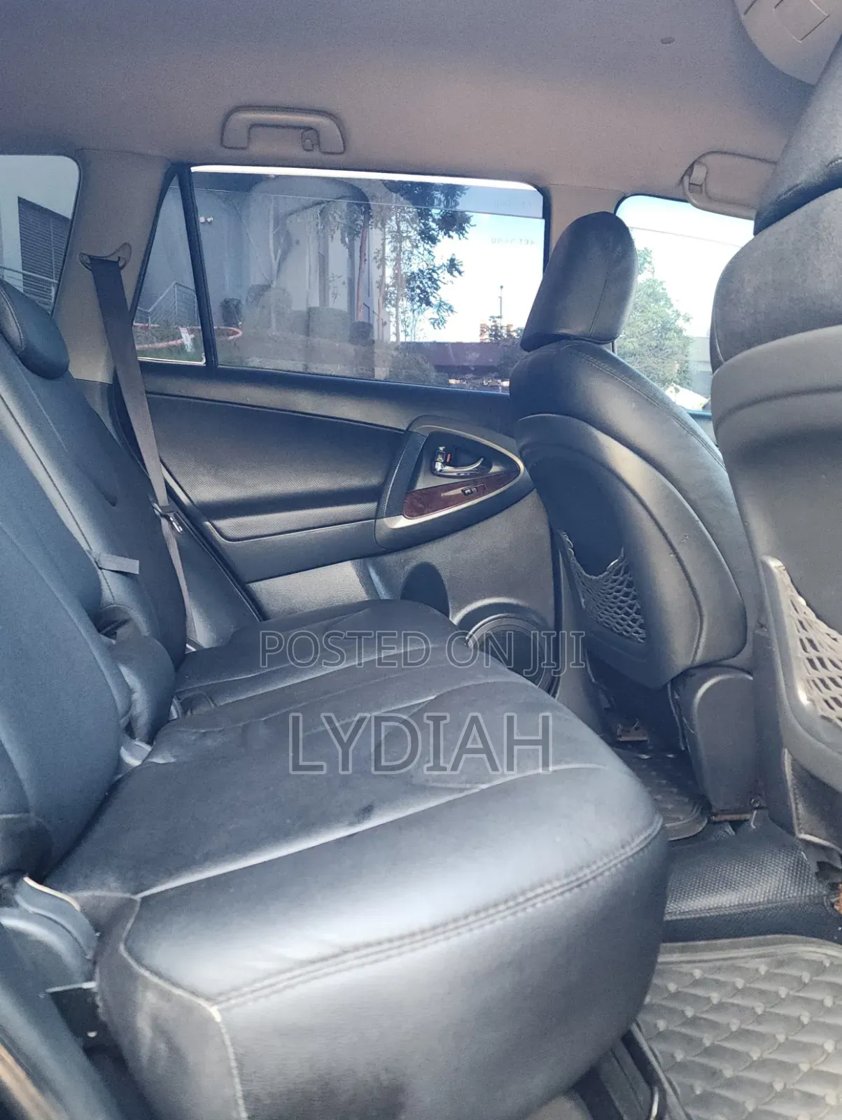 Toyota Vanguard 2010 Black