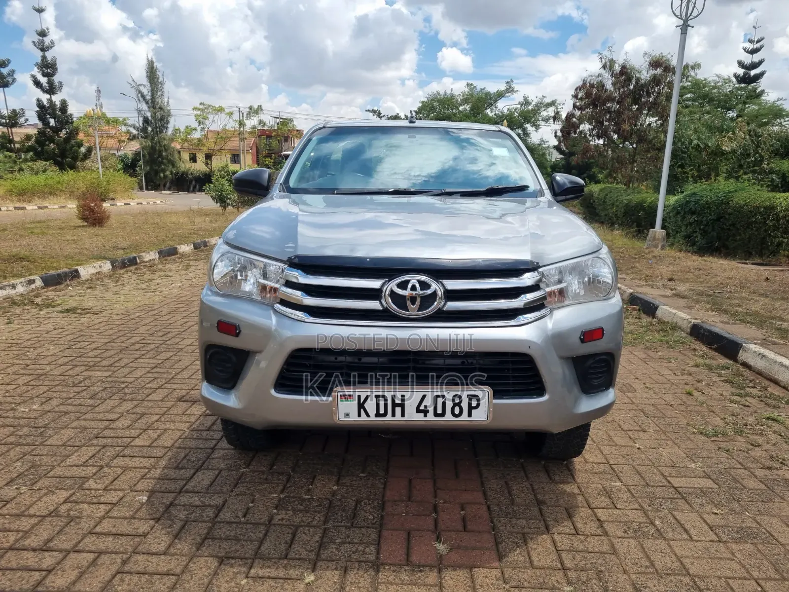 Toyota Hilux 2017 Gray