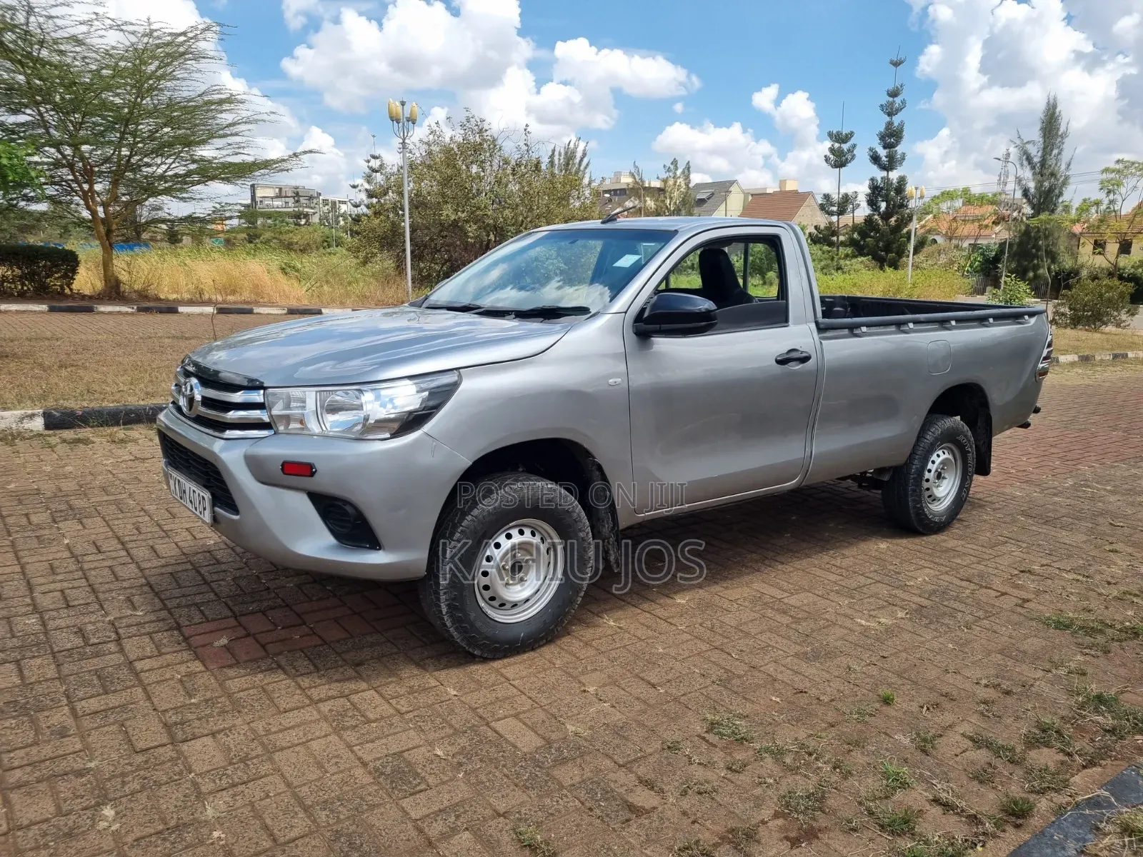 Toyota Hilux 2017 Gray