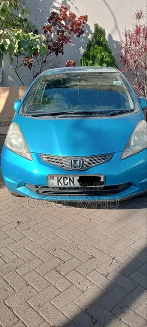 Honda Fit Automatic 2010 Blue