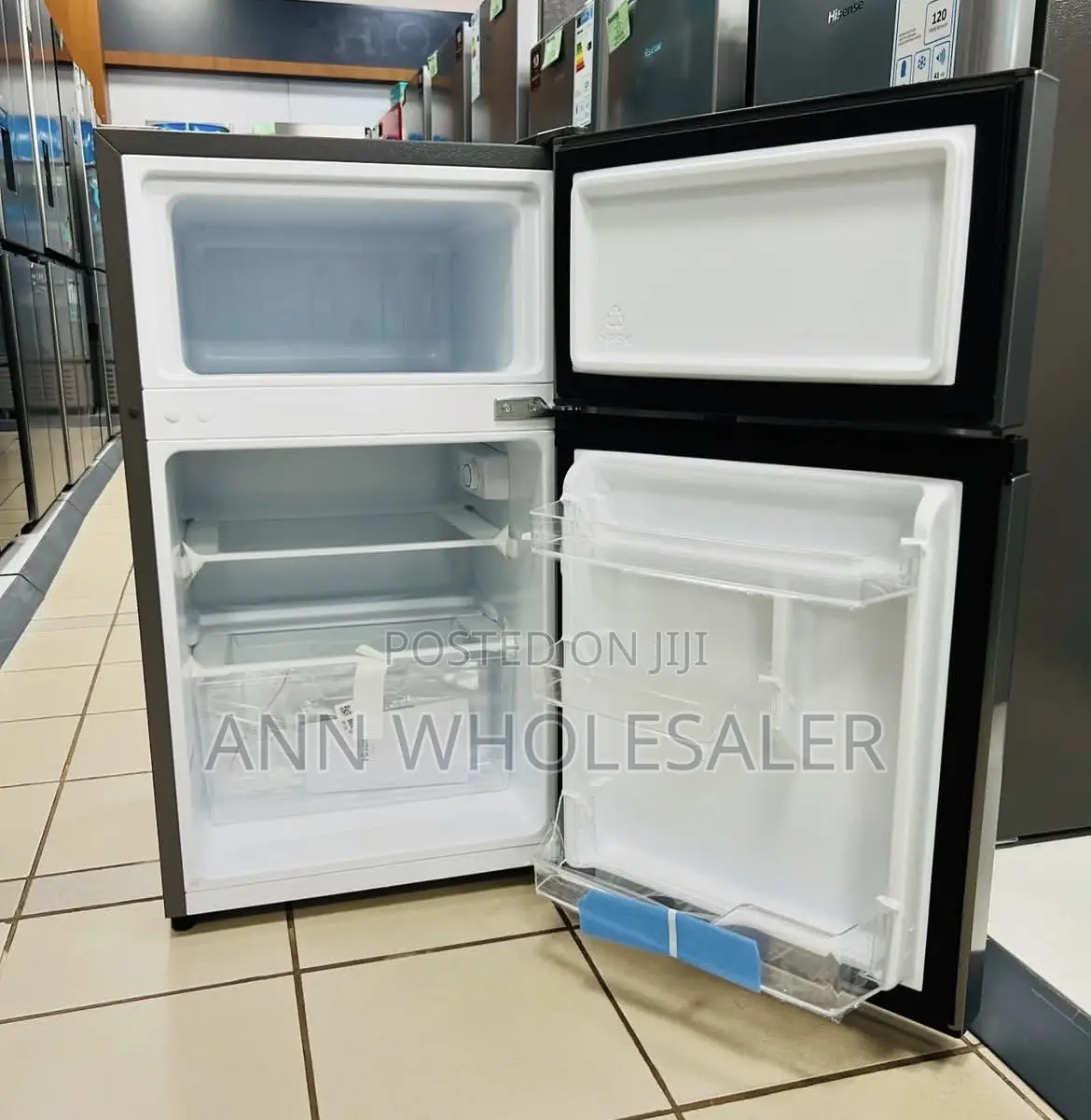 Hisense 91L Double Door Fridge Mini Bar Fridge Top Mounted Freezer