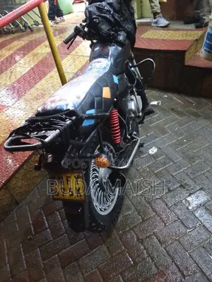 TVS HLX Plus ES 2019 Black
