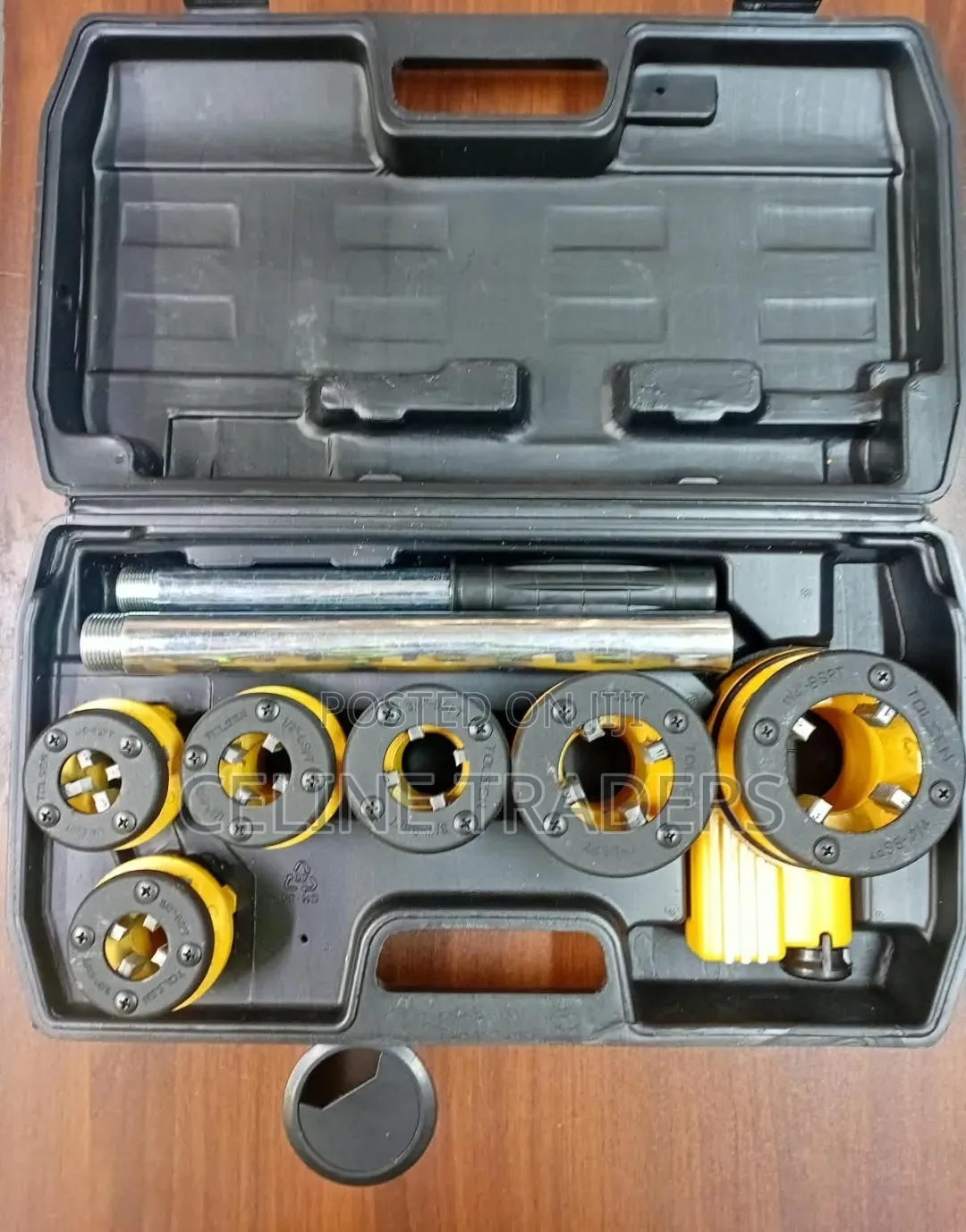 Tolsen Heavy-Duty Die Stock Set