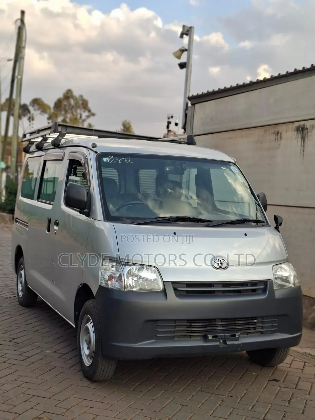 Toyota Lite-Ace 2018 Silver