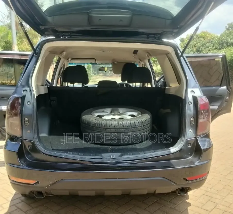 Subaru Forester 2011 Black