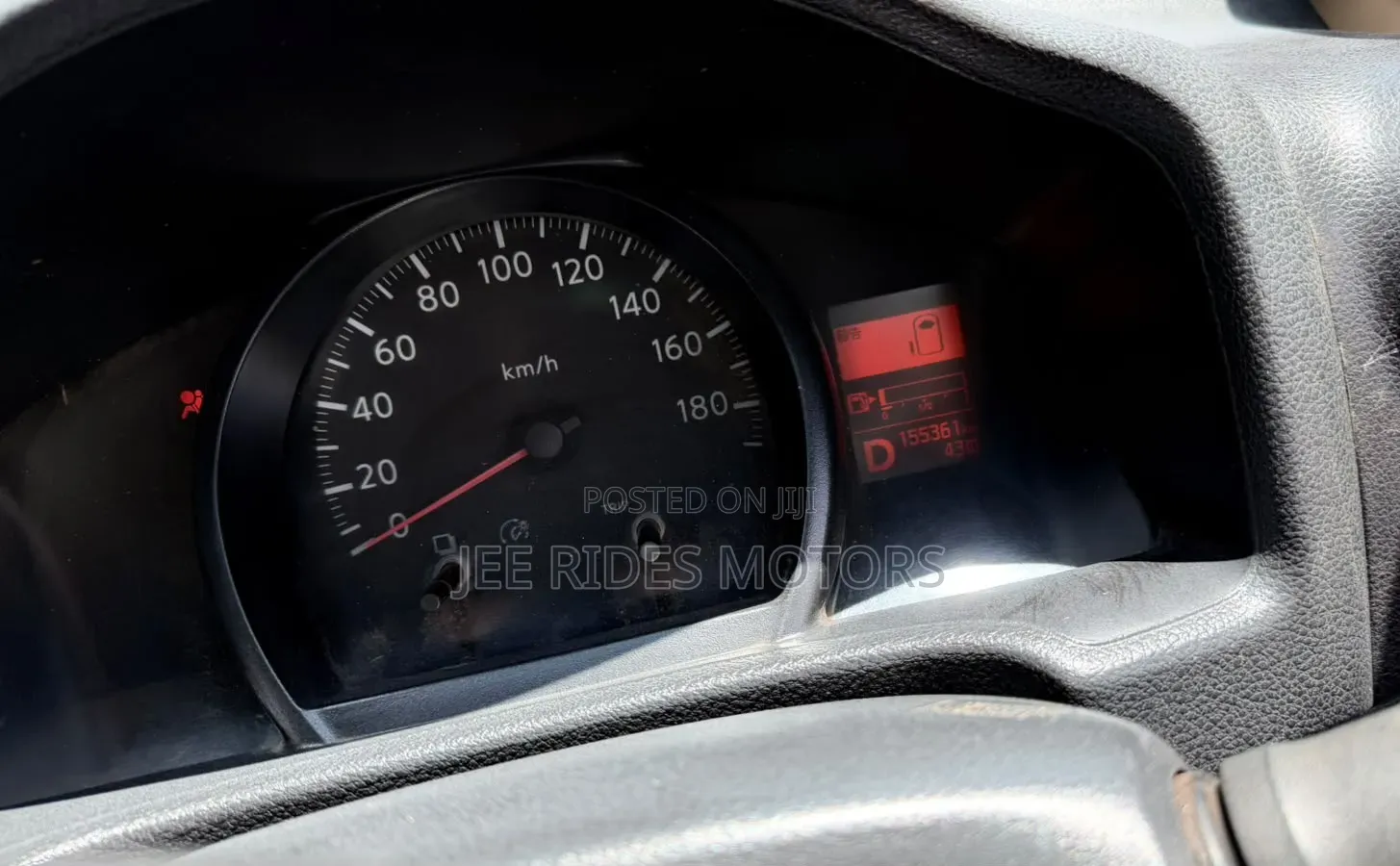 Nissan Caravan (Urvan) 2014