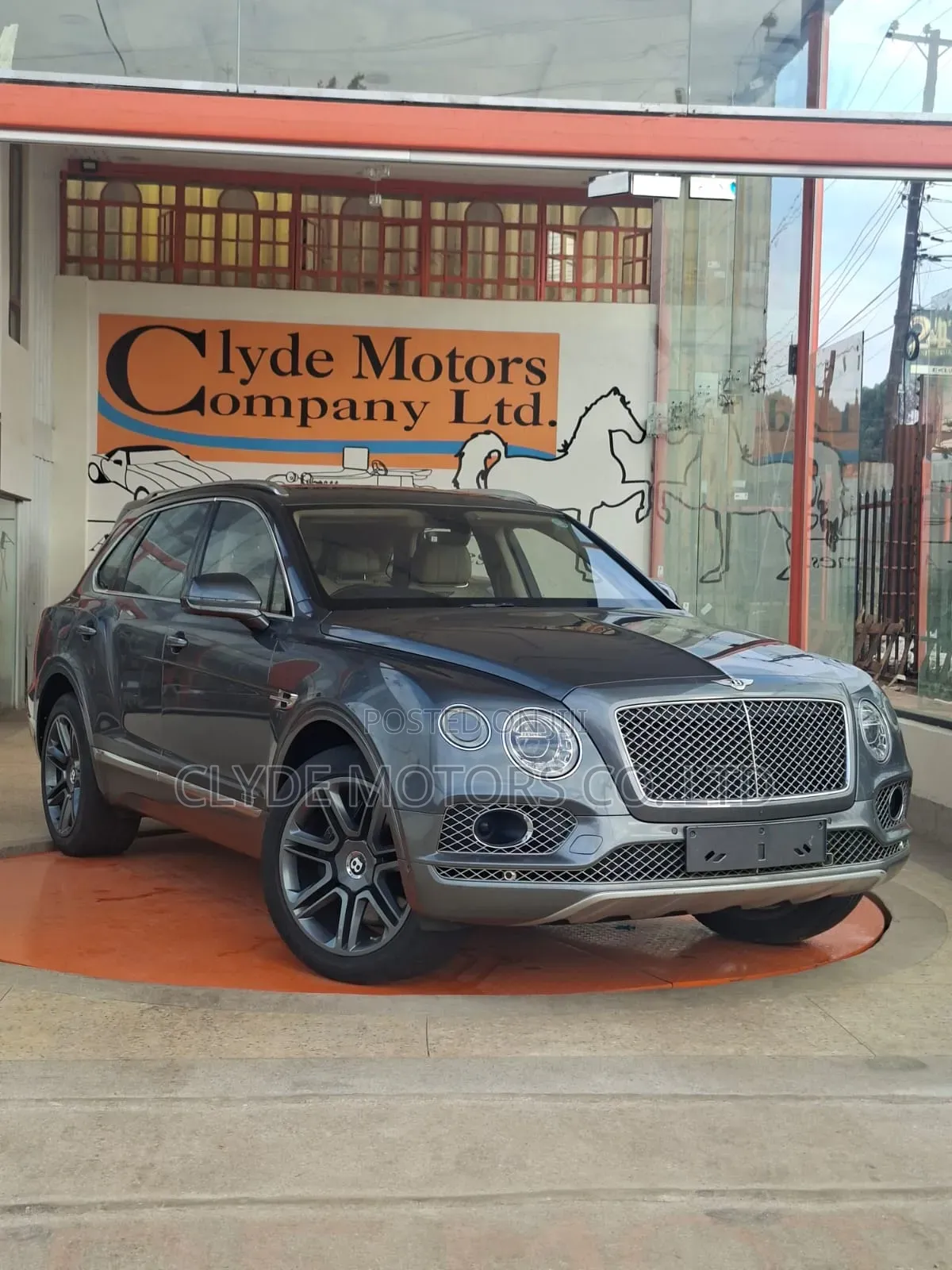 Bentley Bentayga 2018 Gray