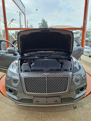 Bentley Bentayga 2018 Gray