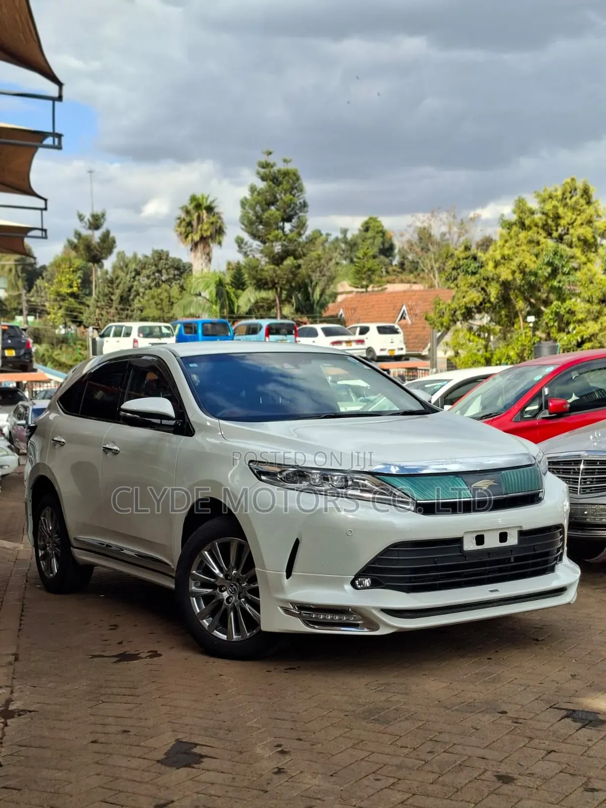 Toyota Harrier 2019 White