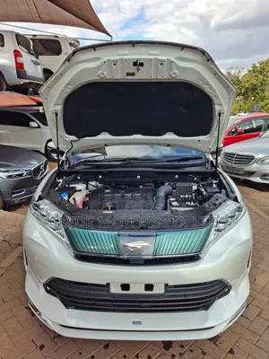 Toyota Harrier 2019 White