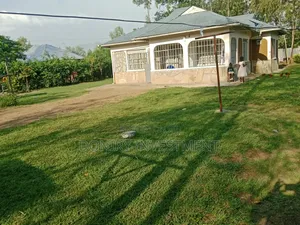 3bdrm Bungalow in Kibos, Chiga for sale