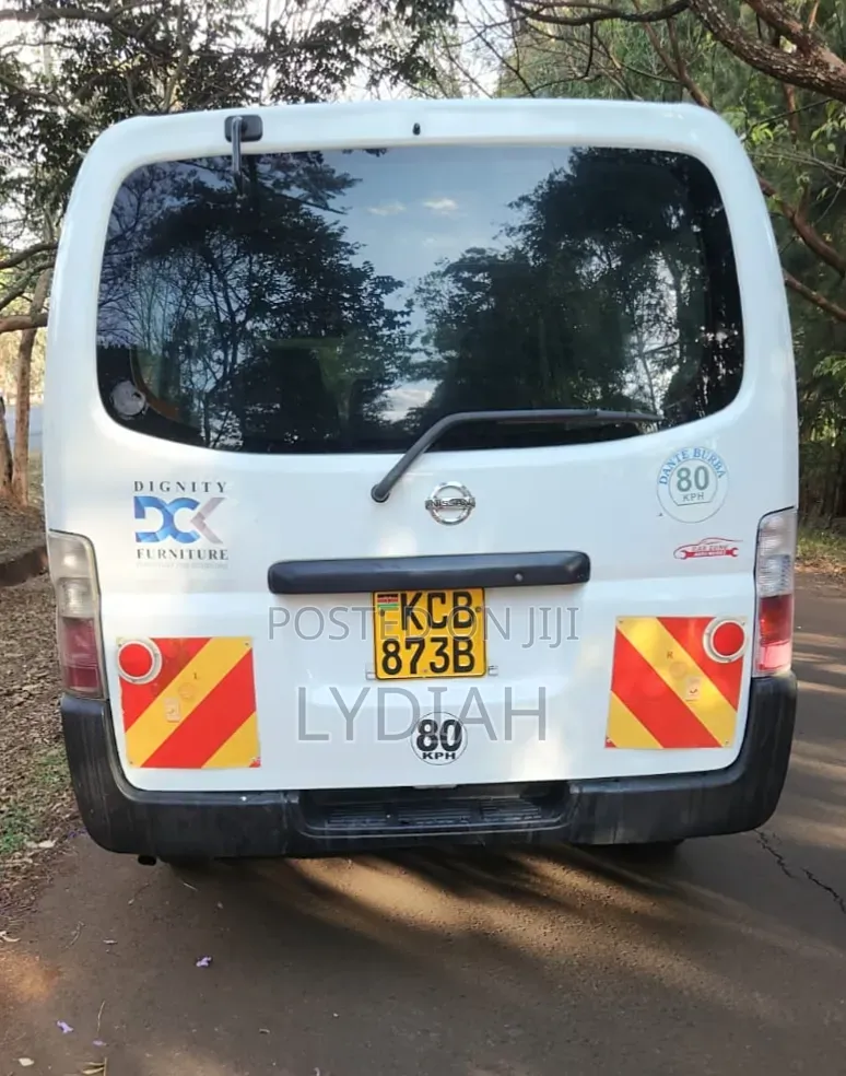 Nissan Caravan (Urvan) 2008 White