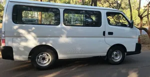 Nissan Caravan (Urvan) 2008 White