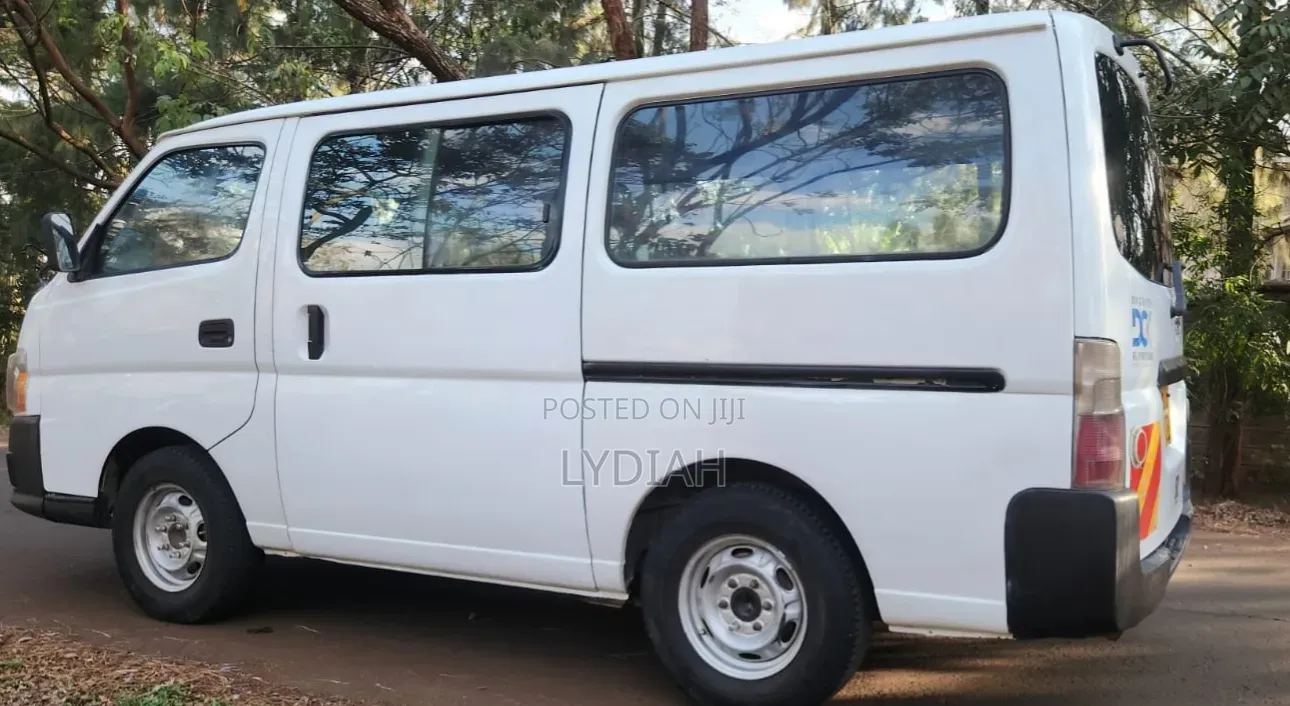 Nissan Caravan (Urvan) 2008 White