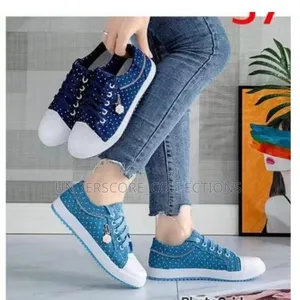 Cassy Unisex Rubber Shoes
