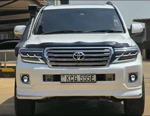 Toyota Land Cruiser 2014 White