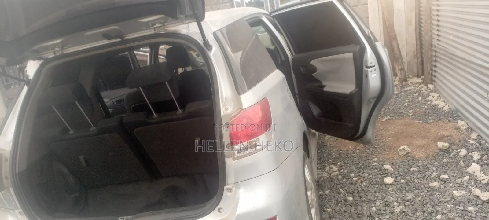 Toyota Wish 2010 Silver