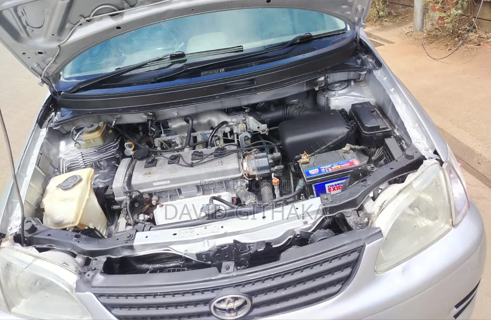 Toyota Corolla Spacio 2000 Silver