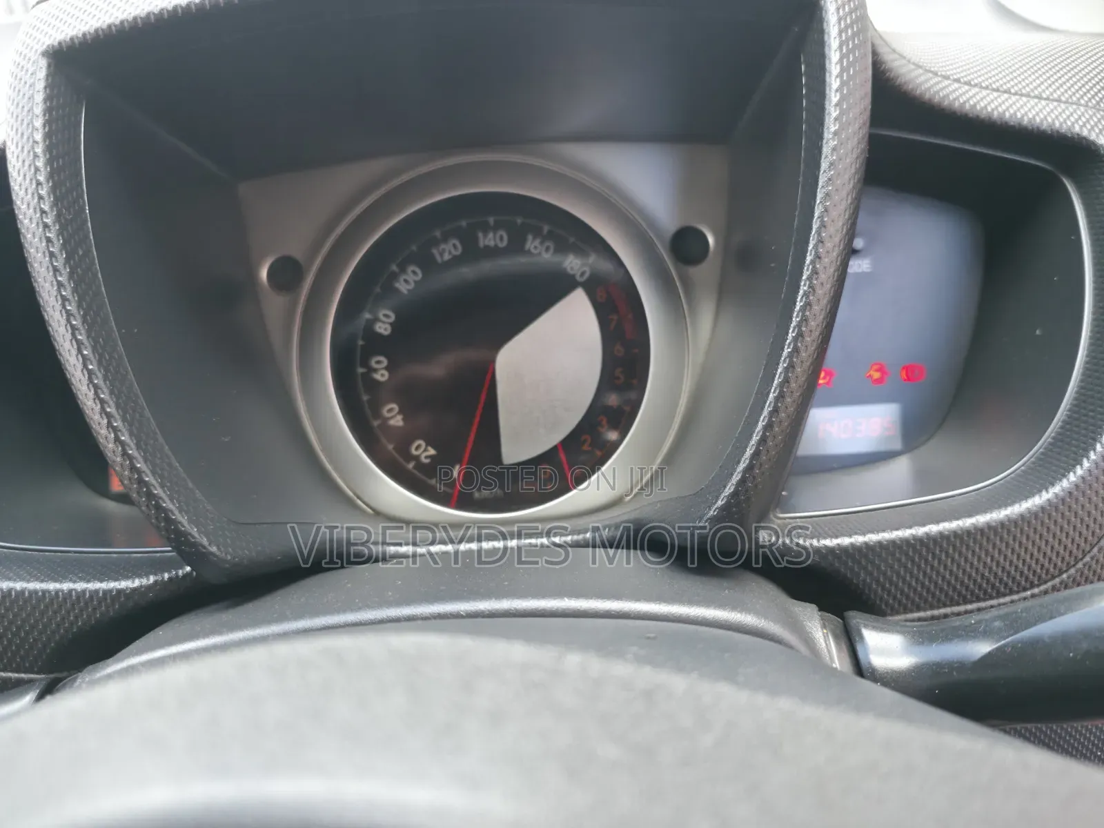 Toyota IST 2008 Red