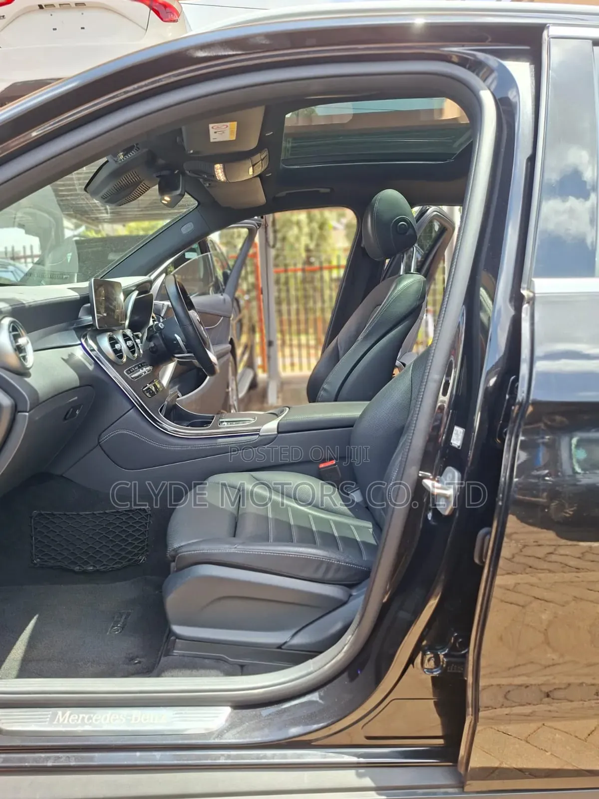 Mercedes-Benz GLC-Class 2019 Black