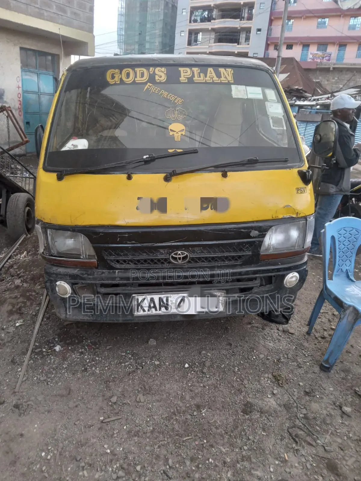 Toyota HiAce 2003 Yellow