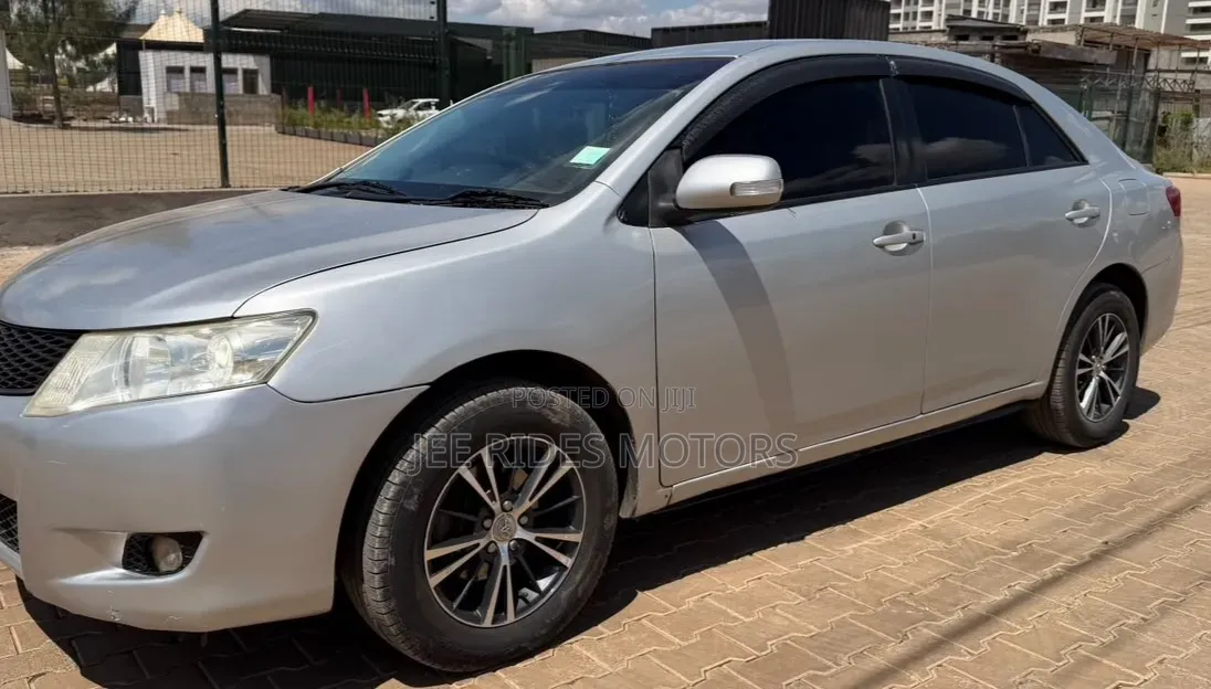 Toyota Allion 2010 Silver