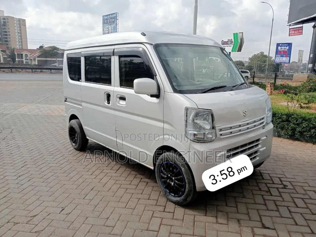 New Suzuki Every 2017 Silver