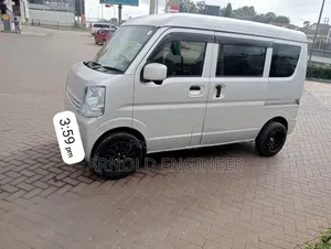 New Suzuki Every 2017 Silver