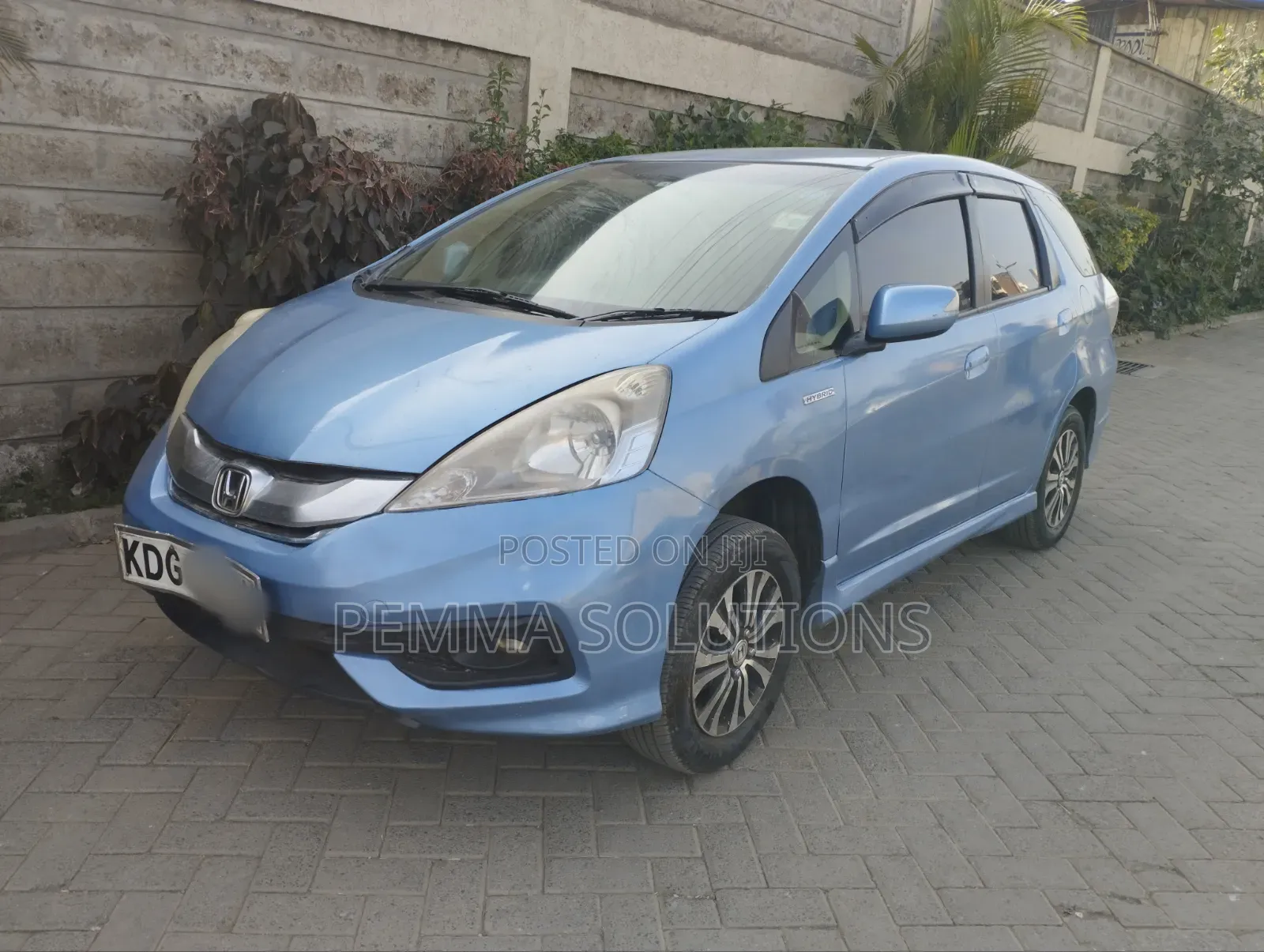 Honda Fit Shuttle 2015 Blue