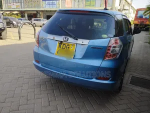 Honda Fit Shuttle 2015 Blue