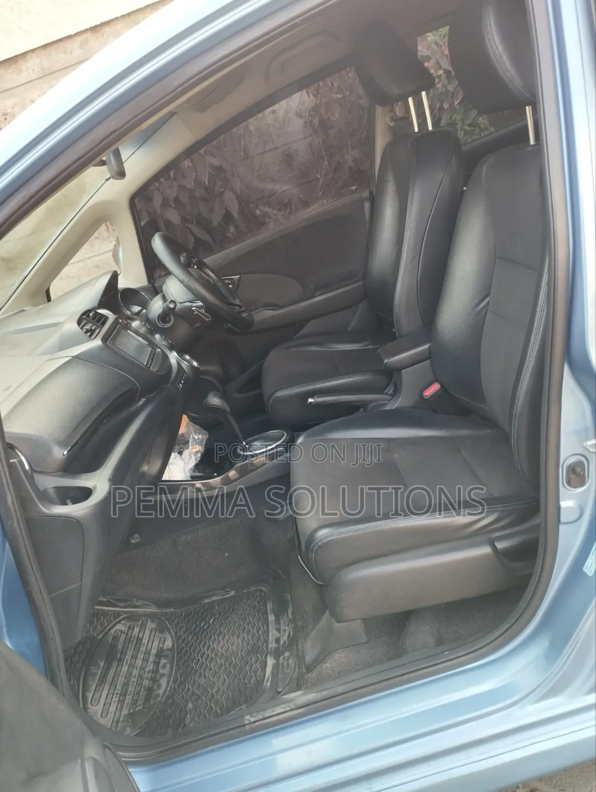 Honda Fit Shuttle 2015 Blue