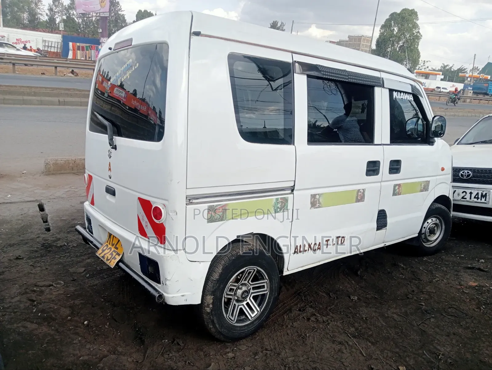 Suzuki Every 2014 White
