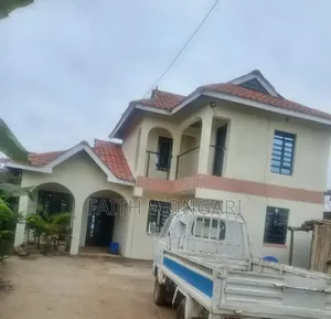 4bdrm Maisonette in Varsity Area, Nairobi Central for sale