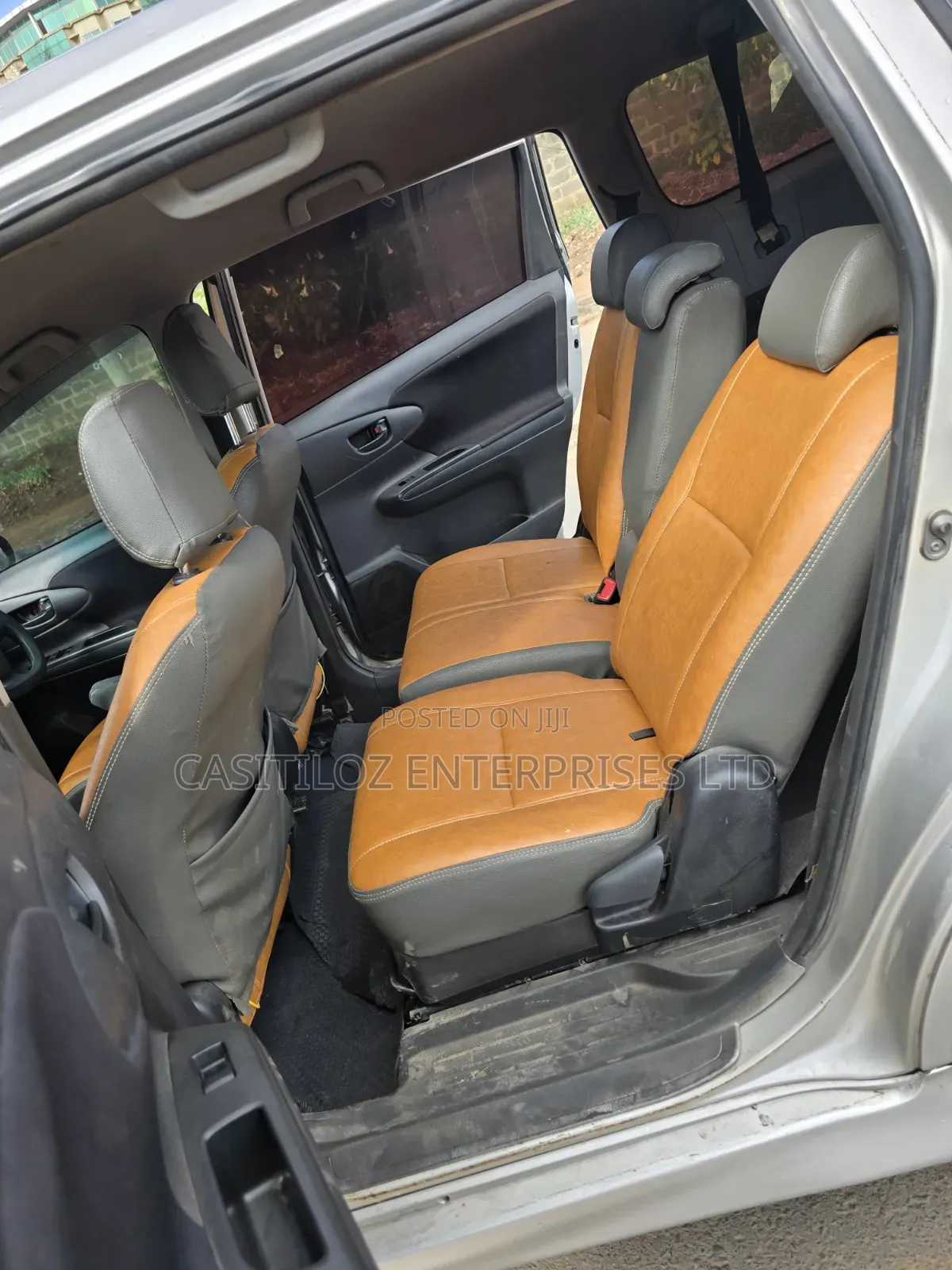 Toyota Wish 2012 Silver