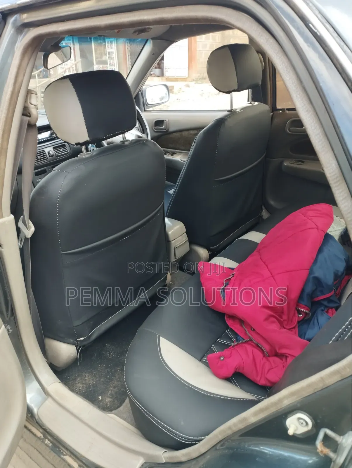 Toyota Corolla 2000 Gray