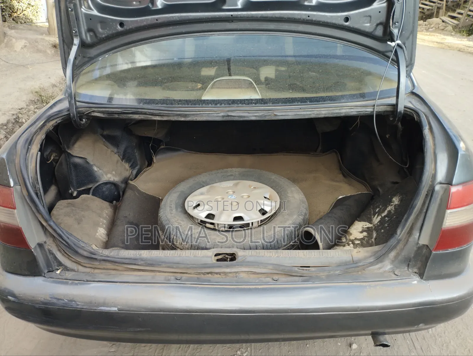 Toyota Corolla 2000 Gray