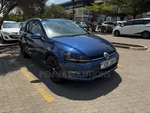 Volkswagen Golf 2016 Blue