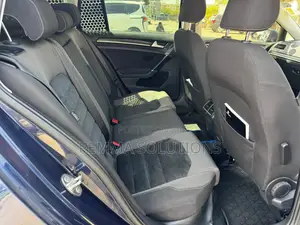 Volkswagen Golf 2016 Blue
