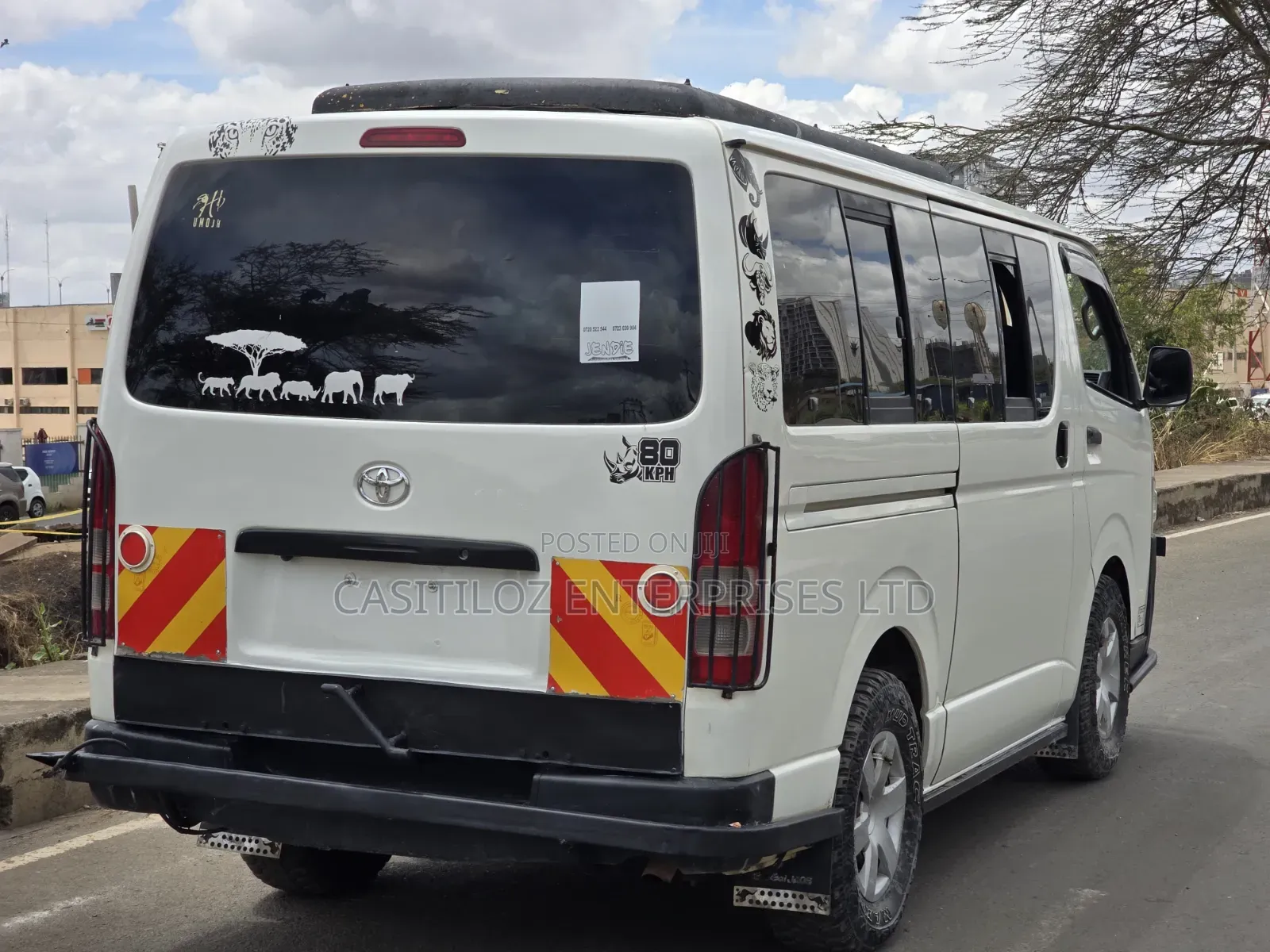 Toyota HiAce 2015 White
