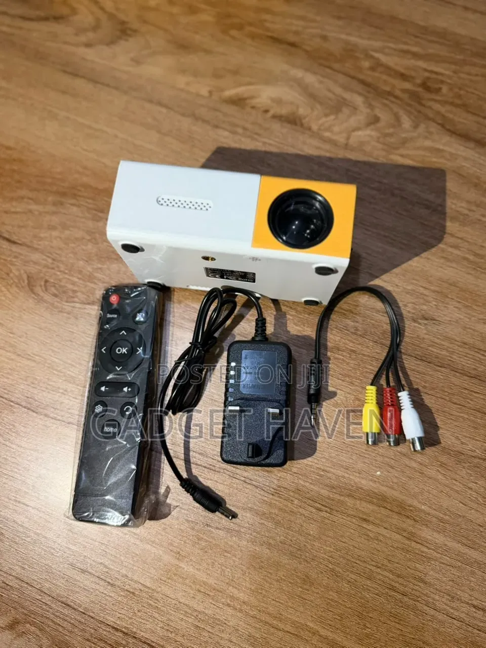 YG300 Portable LED Projector