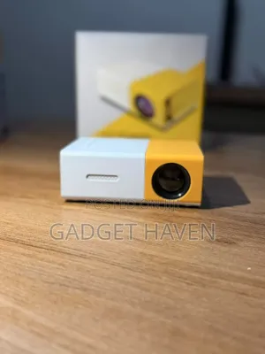 YG300 Compact Portable Projector