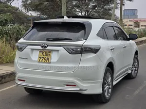 Toyota Harrier Premium Advanced Package 2015 White