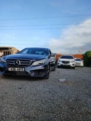 Mercedes-Benz E250 2015 Black